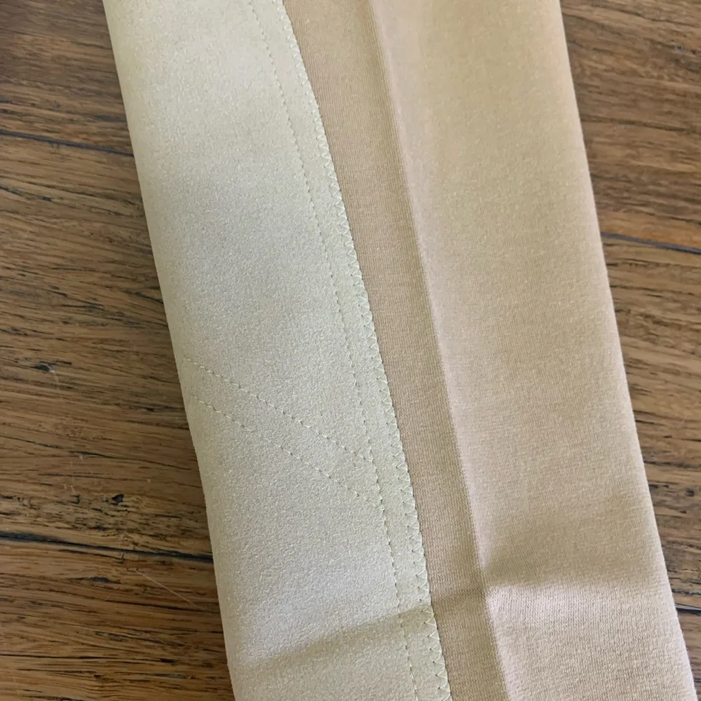 Equistar Tan Riding Breeches Size 16 NWT Knee Patch English Riding Pants - Picture 6 of 11